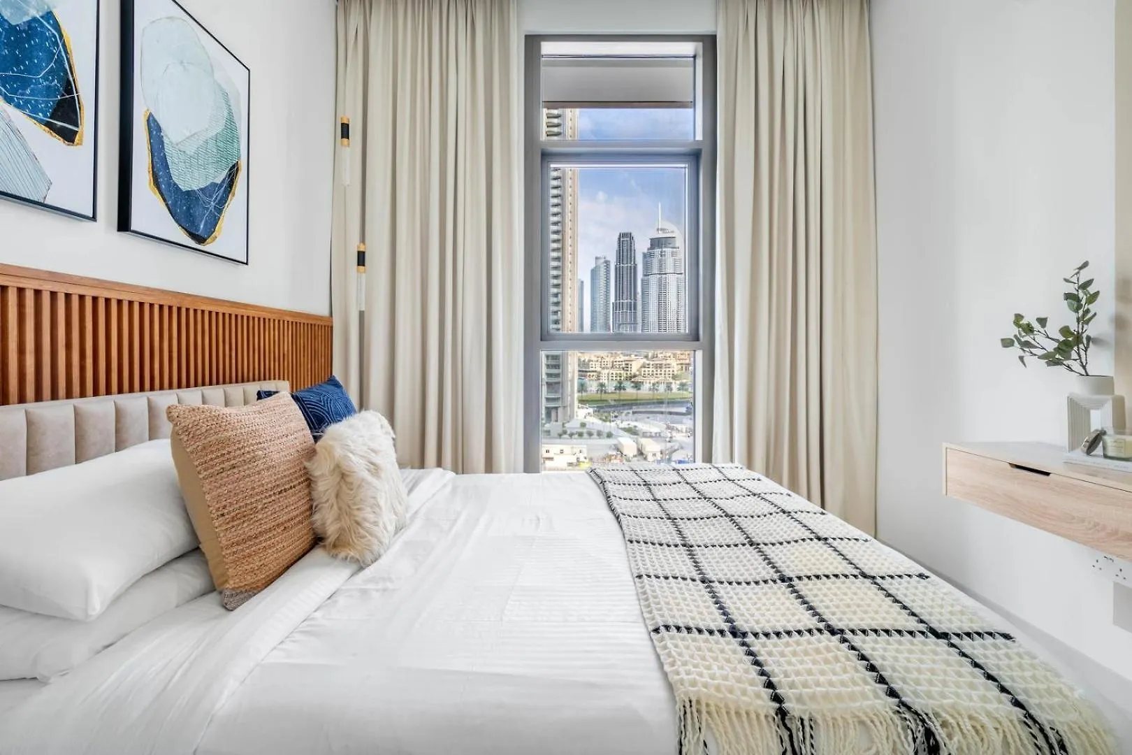Guestready - Burj Khalifa Views From Burj Crown Apartment Dubai